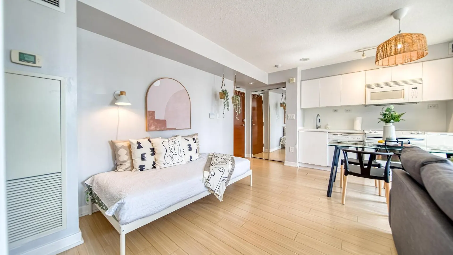 Ohio Global Stay Toronto Apartment